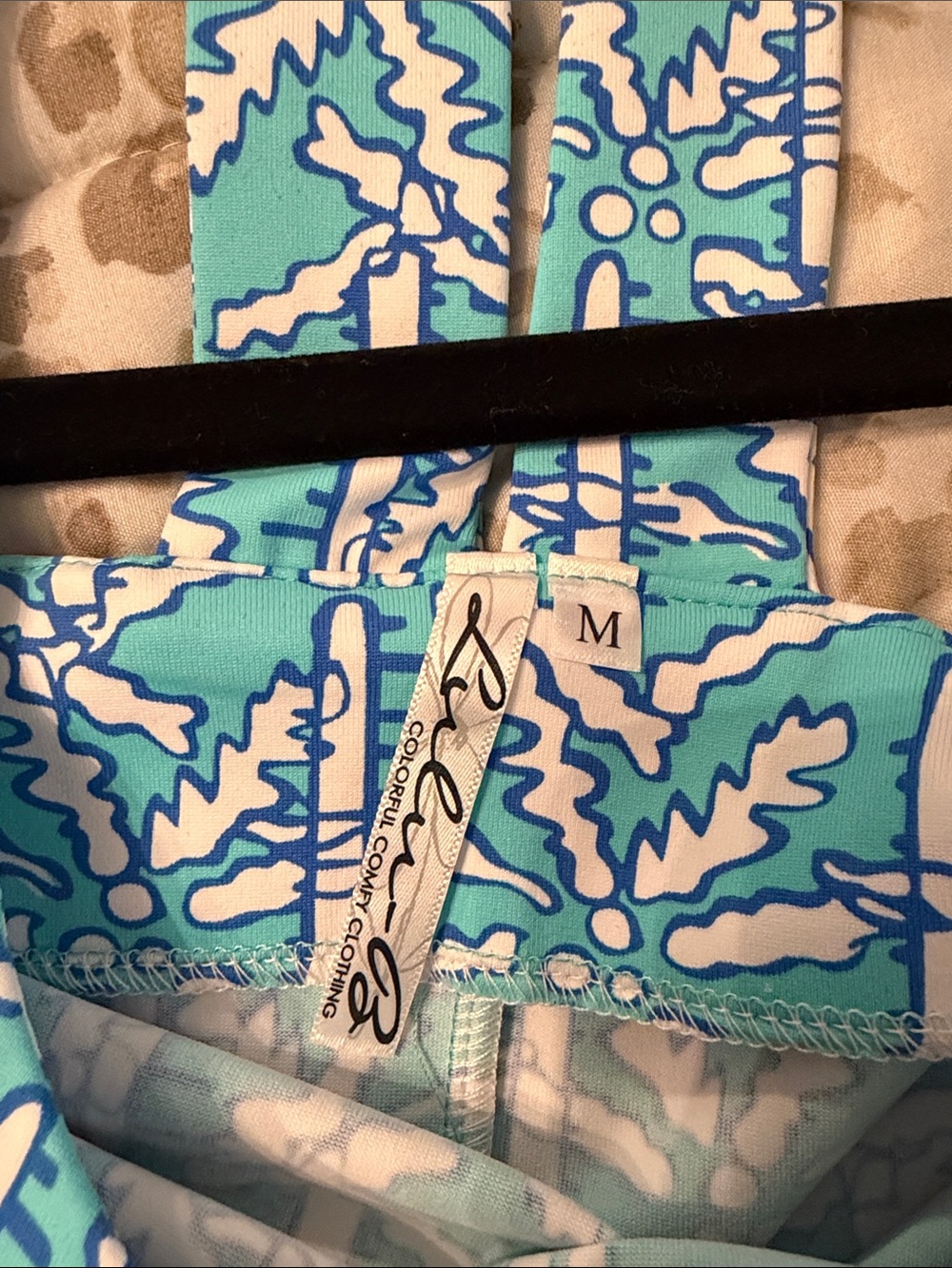 Lulu-B Turquoise Geometric Sexy Back Dress NWOT Size M - Picture 3 of 3